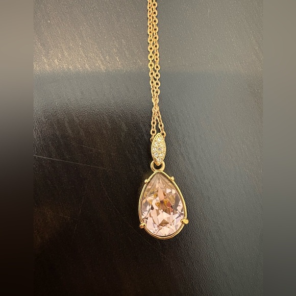 Swarovski Gold Necklace with Teardrop Rose Pendant - Picture 4 of 5